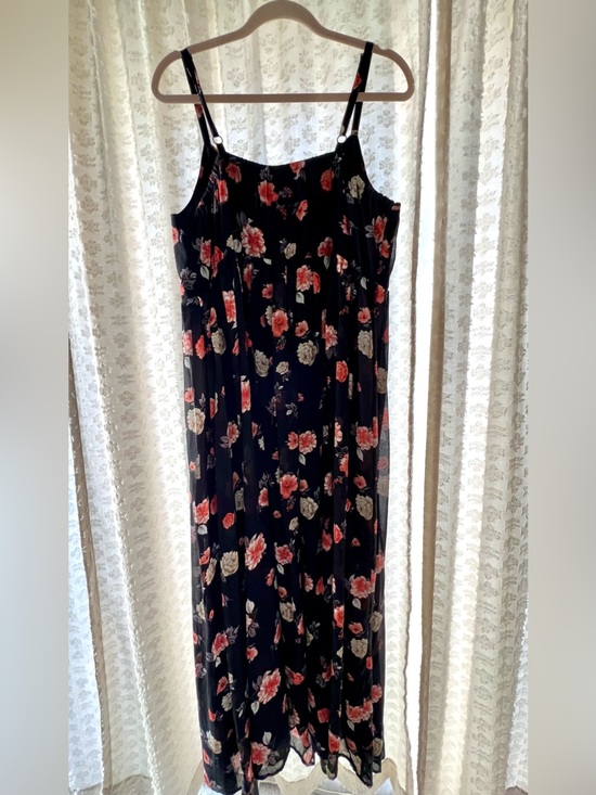 torrid Dresses & Skirts - Torrid 2X Black Floral Chiffon Maxi Dress Size Sleeveless Pleated Lined Boho